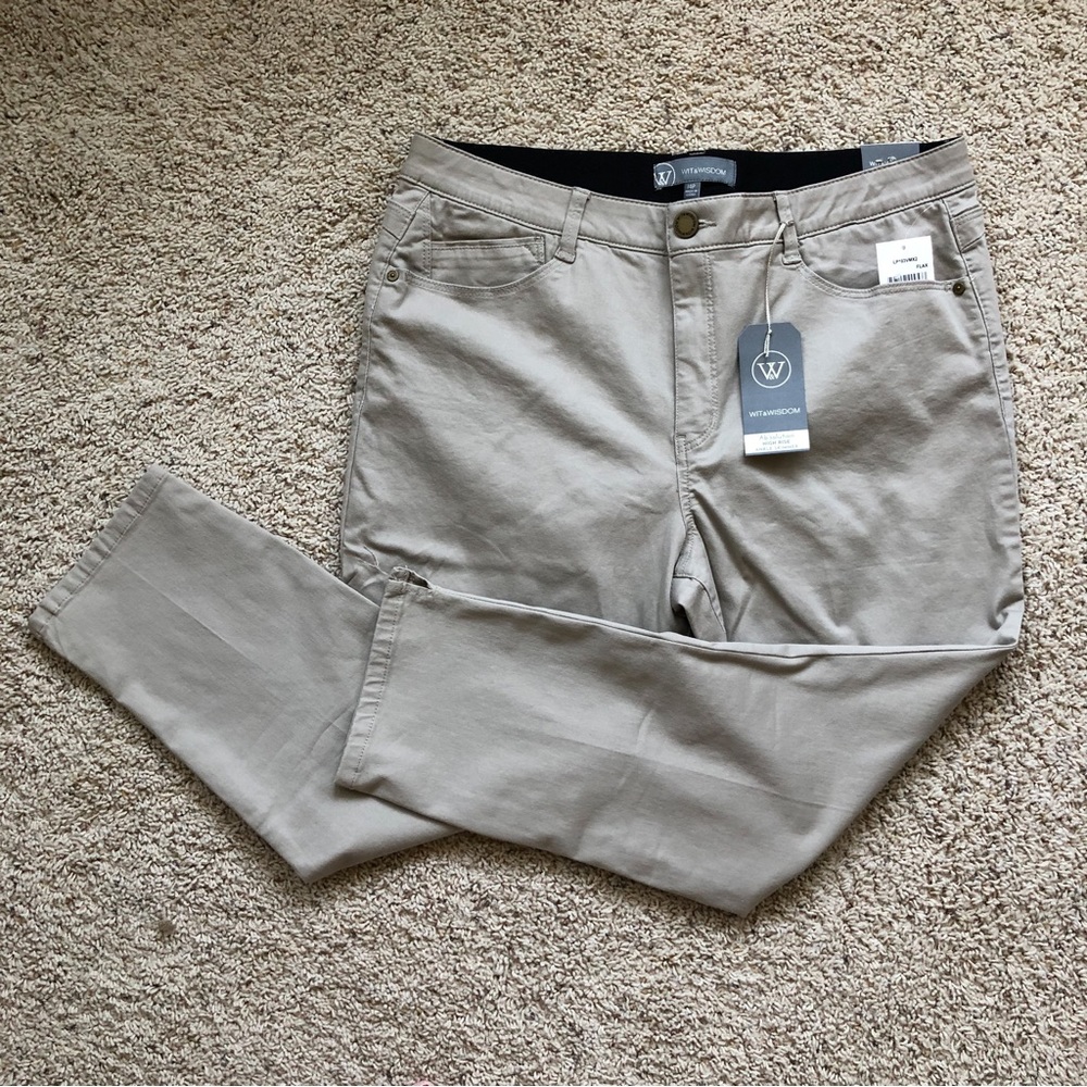 NWT Wit & Wisdom PETITE “Ab”solution ankle skimmers